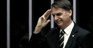 Brasil: Bolsonaro se apoya en la vieja política del Congreso para sobrevivir a un posible juicio político Brasil: Bolsonaro se apoya en la vieja política del Congreso para sobrevivir a un posible juicio político