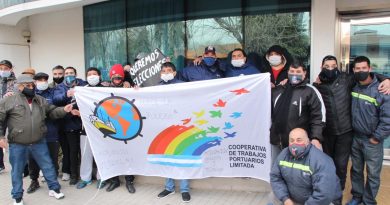 Portuarios del cordón industrial se movilizan para reclamar elecciones en gremio de Puerto San Martín Portuarios del cordón industrial se movilizan para reclamar elecciones en gremio de Puerto San Martín