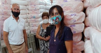 La provincia entregó 33 mil pañales al Hospital Vera Candioti de la ciudad de Santa Fe La provincia entregó 33 mil pañales al Hospital Vera Candioti de la ciudad de Santa Fe