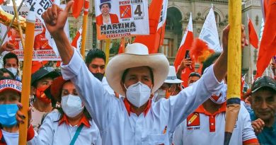 Perú: Crecen la inquietud y la tensión ante la indefinición de las elecciones presidenciales Perú: Crecen la inquietud y la tensión ante la indefinición de las elecciones presidenciales